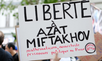 Rusia: Deben investigarse urgentemente las denuncias de tortura del anarquista encarcelado Azat Miftakhov