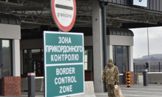 Polonia: Suspendan la cooperación con el ICE en la devolución ilegal de personas ucranianas
