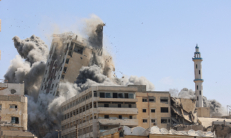 Israel y Territorio Palestino Ocupado: La destrucción sistemática por Israel de edificios de gran altura debe investigarse como crímenes de guerra por destrucción arbitraria y castigo colectivo