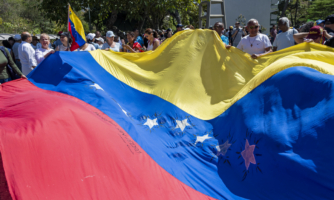 Internacional: Las autoridades españolas y argentinas deben ofrecer justicia a las víctimas venezolanas de crímenes de lesa humanidad